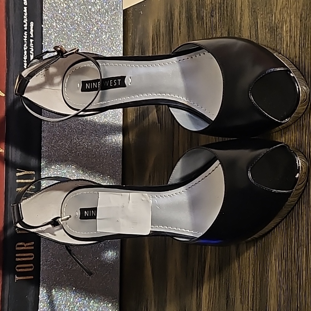 High heel shoes